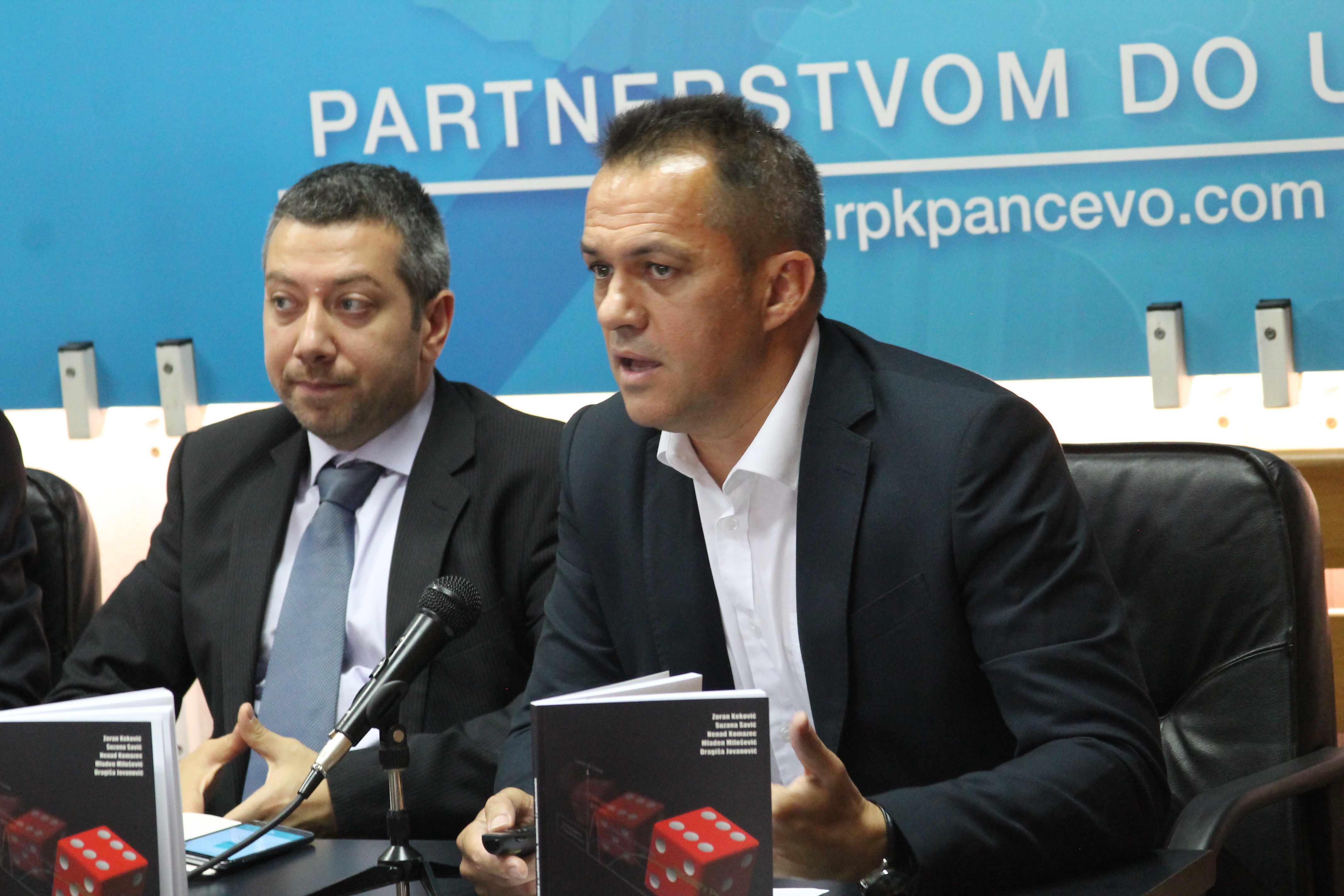 img7704